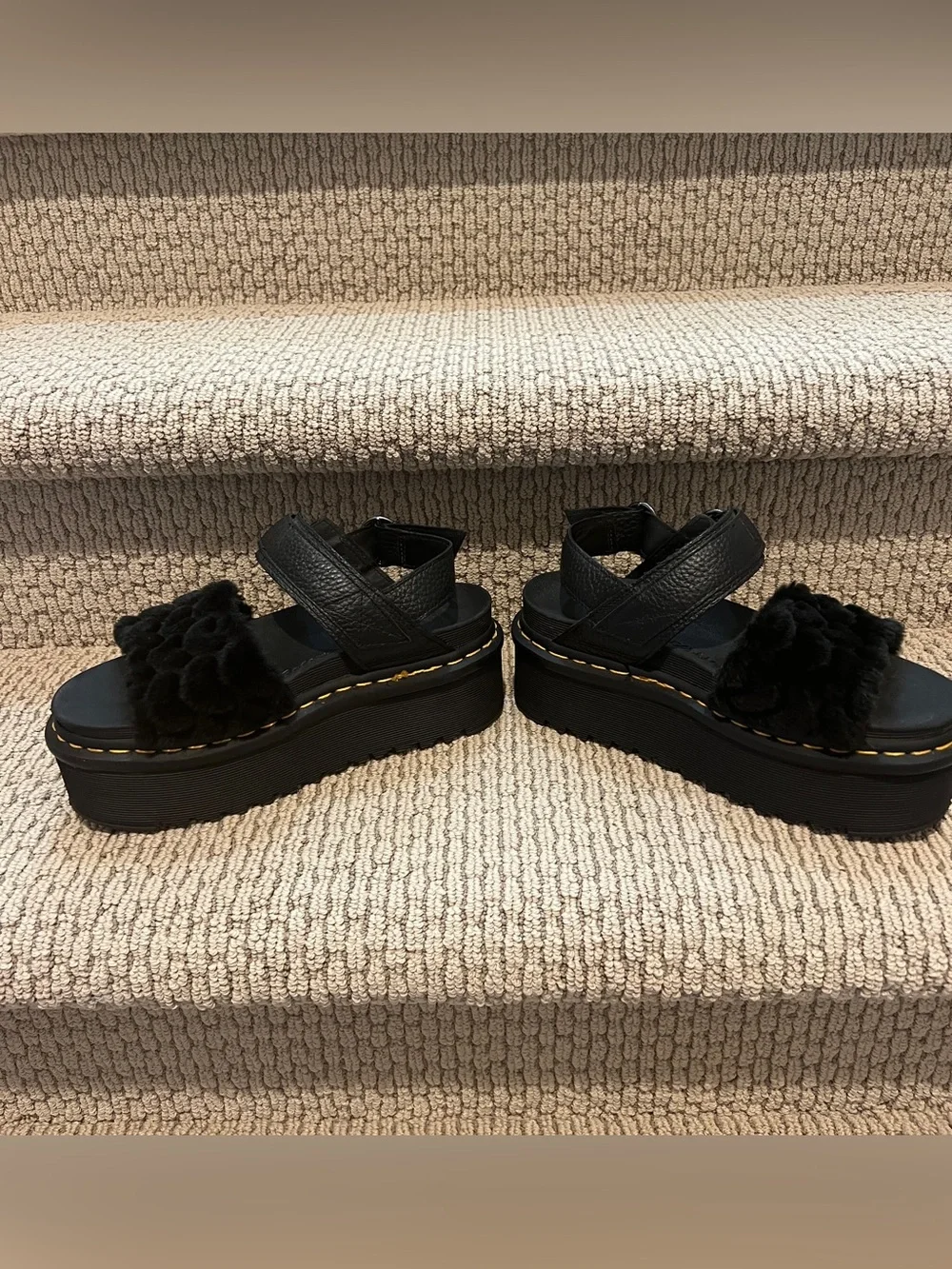 Dr. Martens Voss Quad Platform Sandals - Sz 7